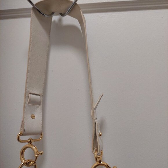 Vintage BEBE White Woven Leather Logo Hobo Bag W Key FOB Charm - Picture 4 of 6